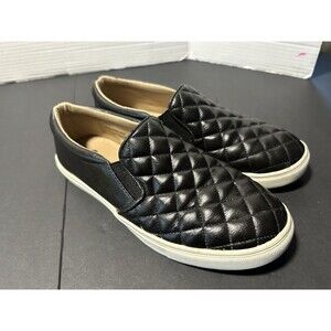 HOMEHOT Women's Classic Slip-On Sneakers, Low Top Casual Loafers Size 7.5